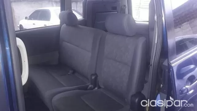 Toyota Noah 2003 — foto 3