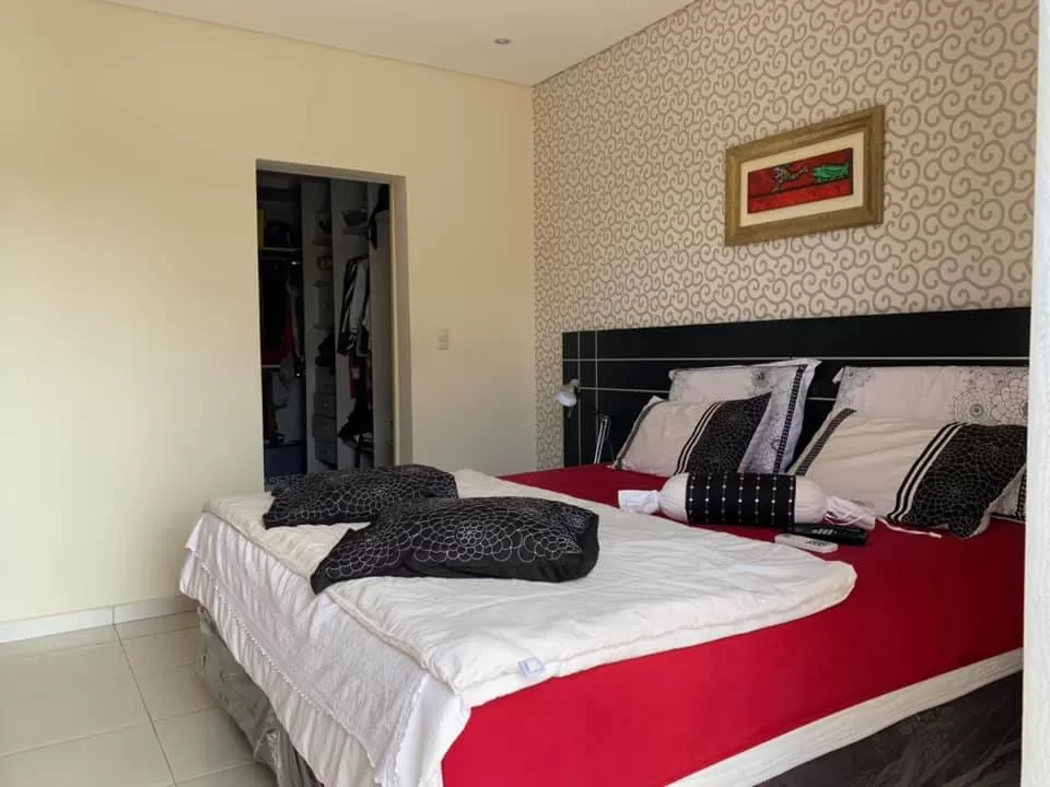 VENDO LUJOSA CASA AMOBLADA EN EL PARANÁ COUNTRY CLUB!! — foto 3