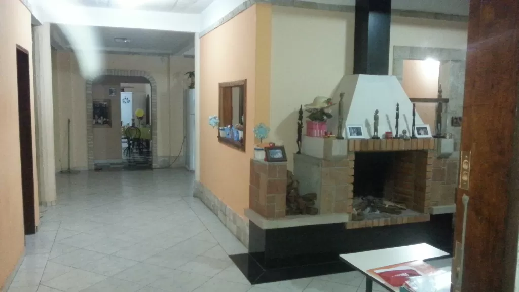 Vendo Amplia Residencia- Asun-luque-CIT — foto 2