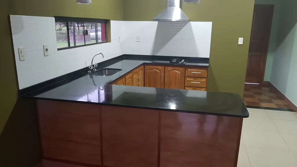 Alquilo casa en Coronel Bogado — foto 3