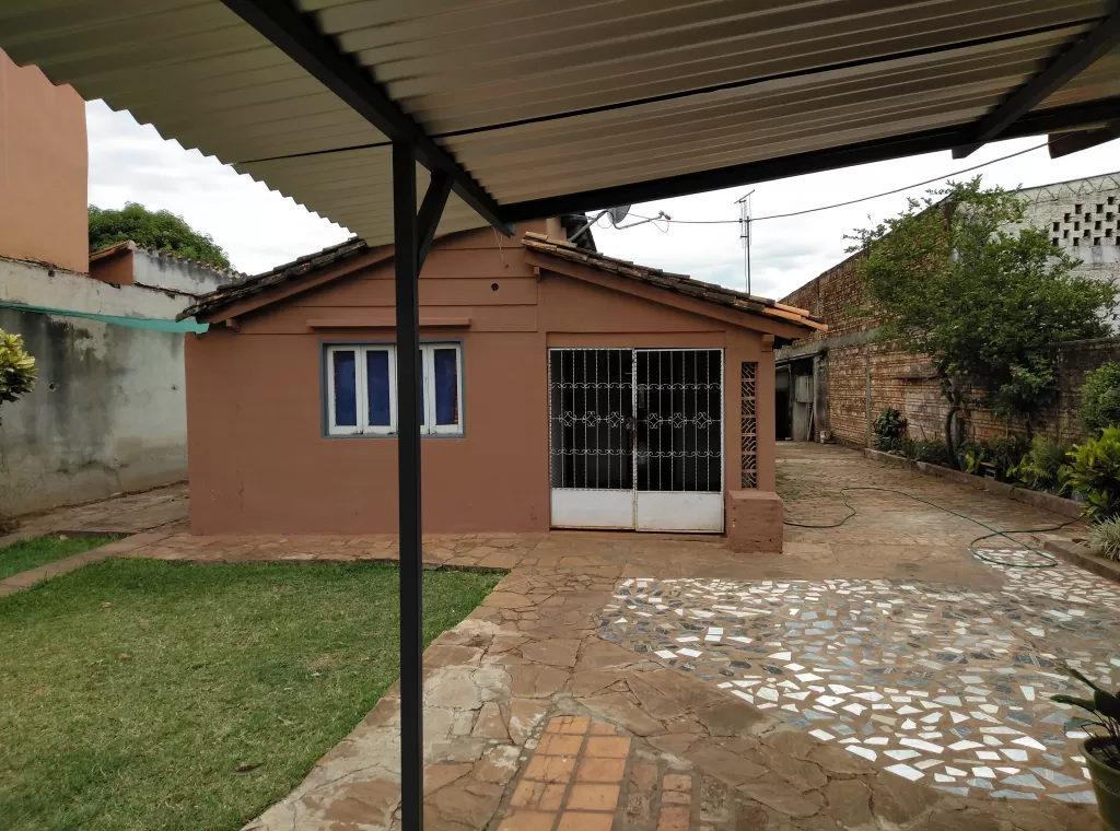 Venta de terreno c casa antigua CONVERSABLE — foto 2