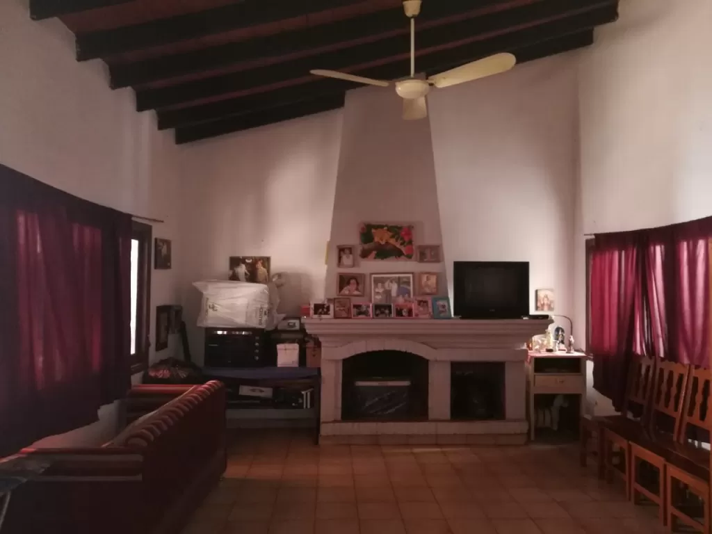 Vendo casa con renta barrio Obrero — foto 2