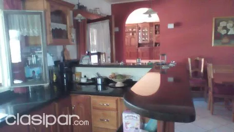 Se vende hermosa Casa de 2 Dormitorios, en Colonia Indepedencia ( directo en la Routa ) — foto 2