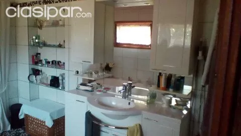 Se vende hermosa Casa de 2 Dormitorios, en Colonia Indepedencia ( directo en la Routa ) — foto 3