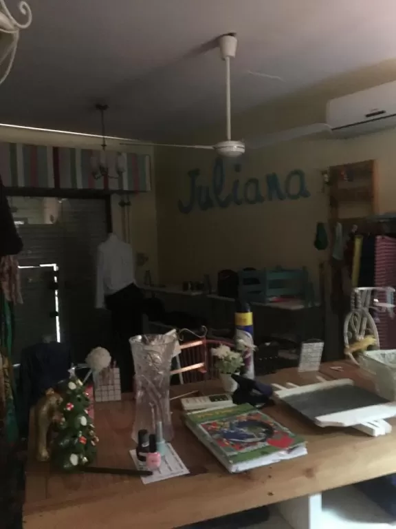 Vendo Casa con salón comercial y Departamento independiente — foto 3