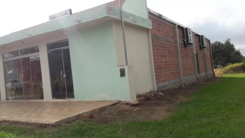 VENDO SALON CENTRO DE STA. MARÍA MISIONES — foto 3