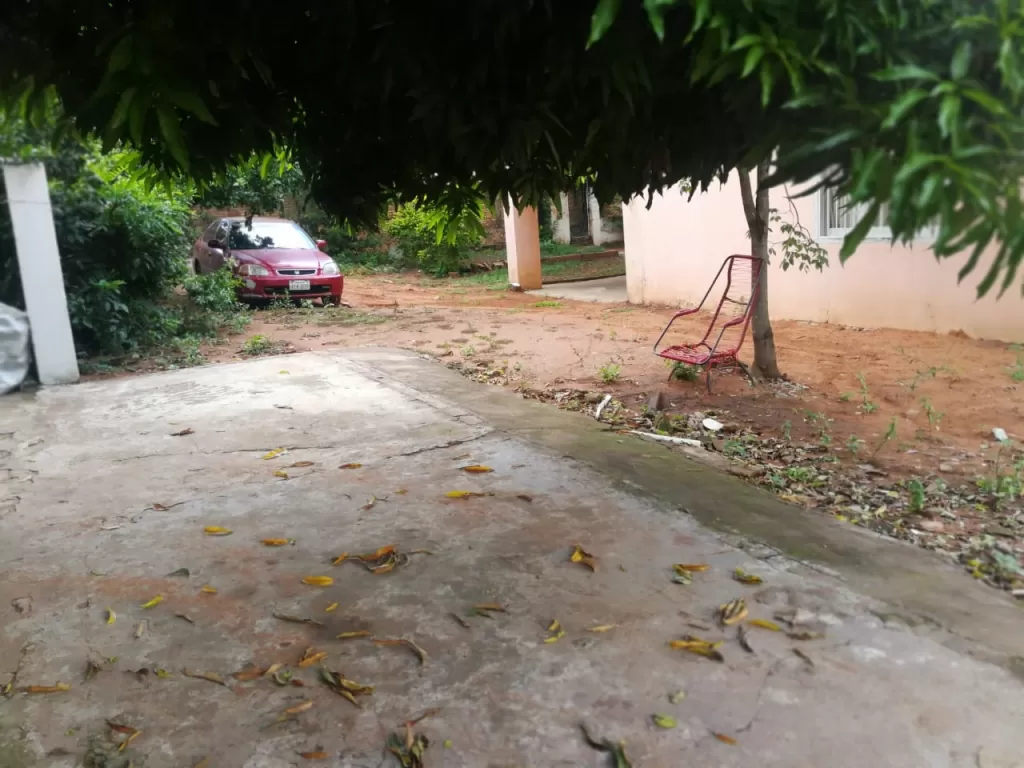 Vendo casa con terreno. — foto 3
