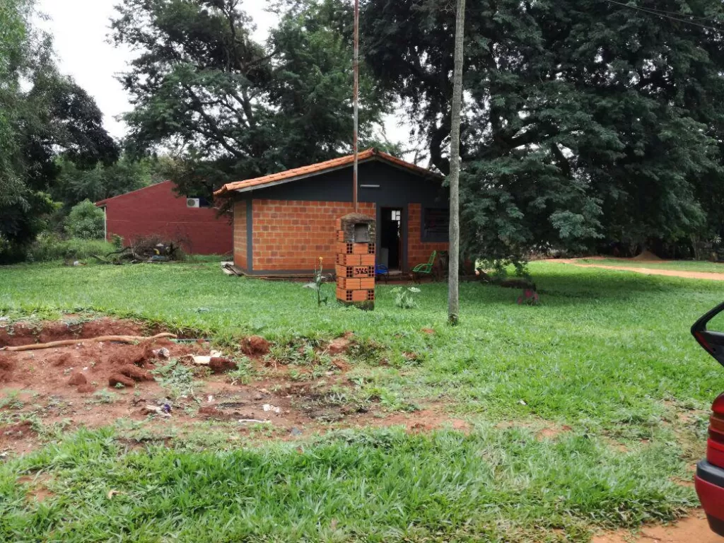 Terreno con casa en Luque — foto 3