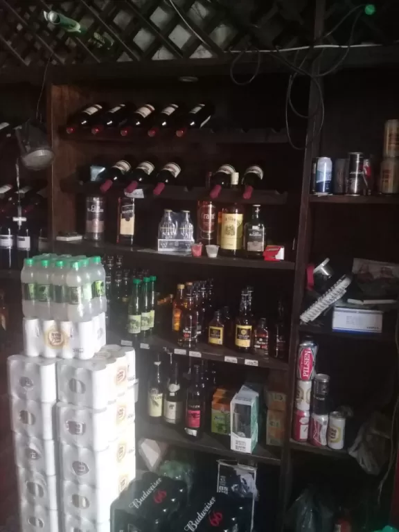 Vendo Bodega equipada — foto 2