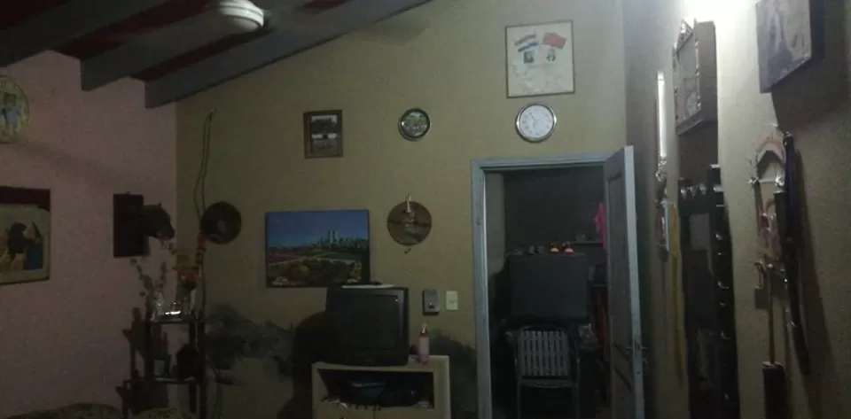 REMATO CASA EN ÑEMBY BARRIO LA LOMITA - LAS MERCEDES — foto 2