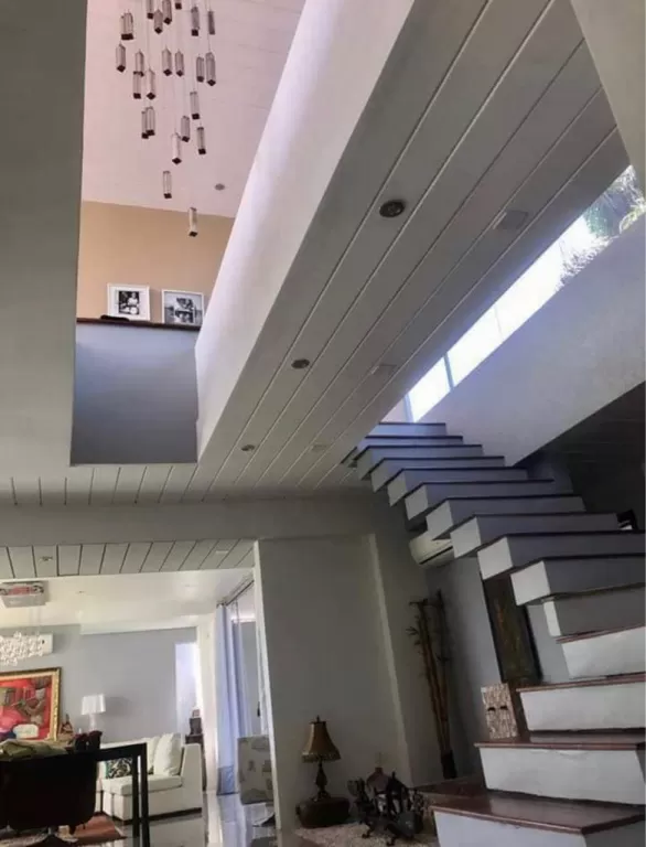 VENDO CASA MINIMALISTA EN ZONA RAKIURA — foto 3