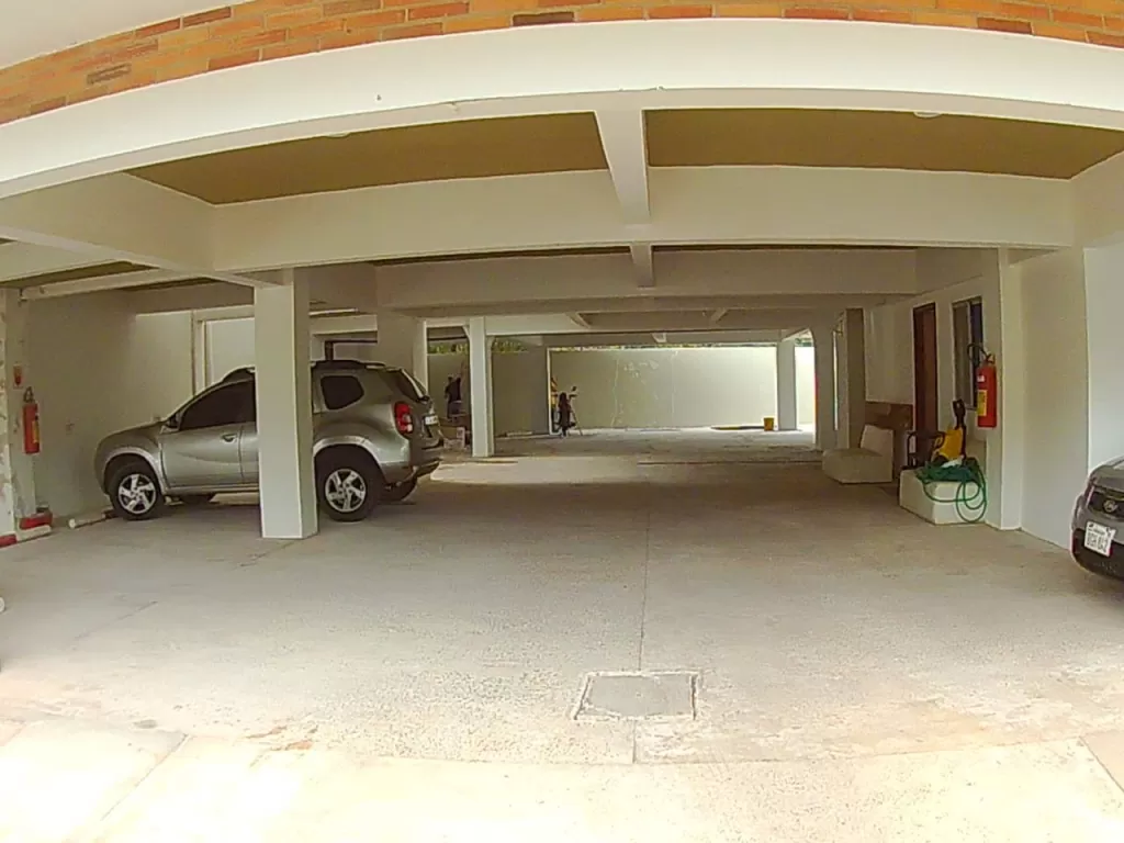 DEPARTAMENTO DE 2 HABITACIONES CON COCHERA A PASOS DEL SHOPPING PINEDO,LAGUNA GRANDE, UNA — foto 2