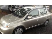 VENDO TOYOTA NEW PLATZ - REC. IMPORTADO