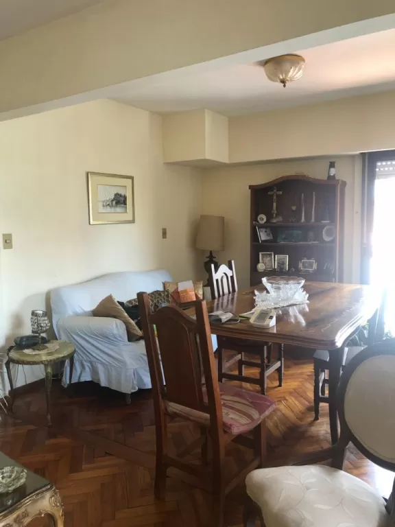 Vendo Departamento De 1 Dormitorio Zona Cerro Cora Y Eeuu A Pasos Del Centro — foto 2