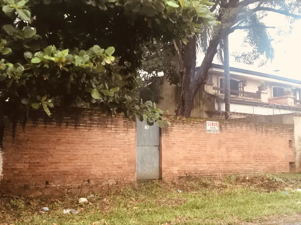 2 TERRENOS EN VENTA A 1 CUADRA DE PRIMER PRESIDENTE - Barrio Mburucuya — foto 2