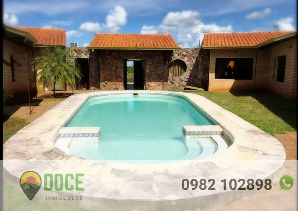 Vendo lujosa residencia en Carlos Franco Country & golf club con 600 m2 de area construida — foto 3