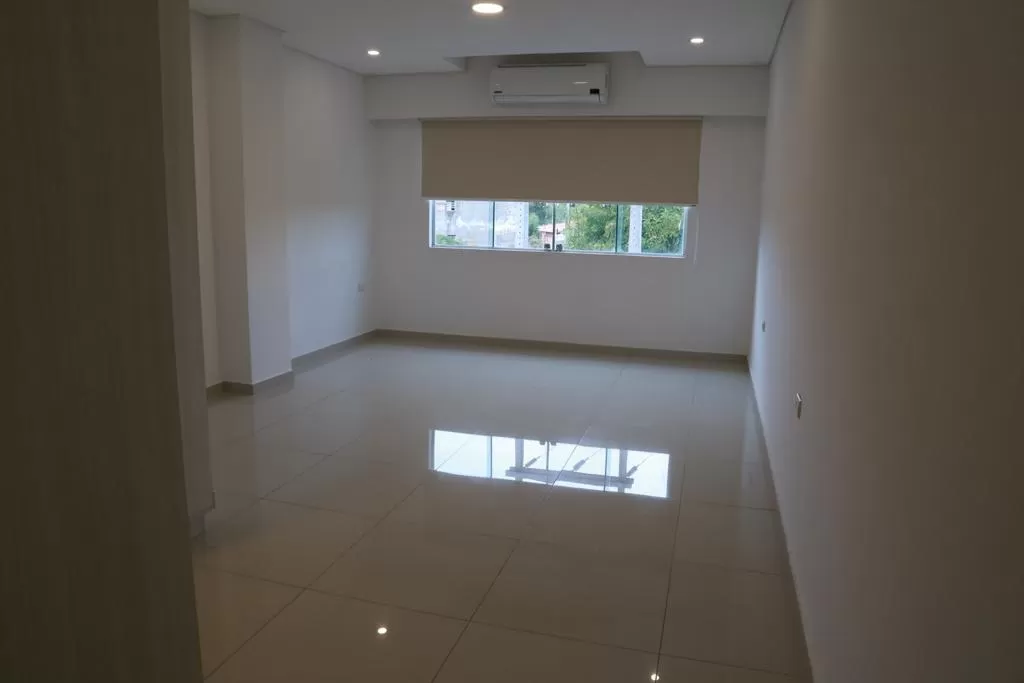 CON O SIN MUEBLES — foto 2