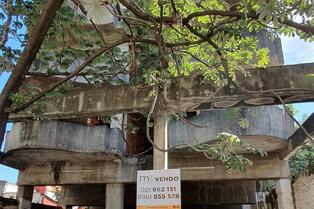 ATENCION INVERSORES... EDIFICIO CENTRICO EN VENTA.... — foto 2