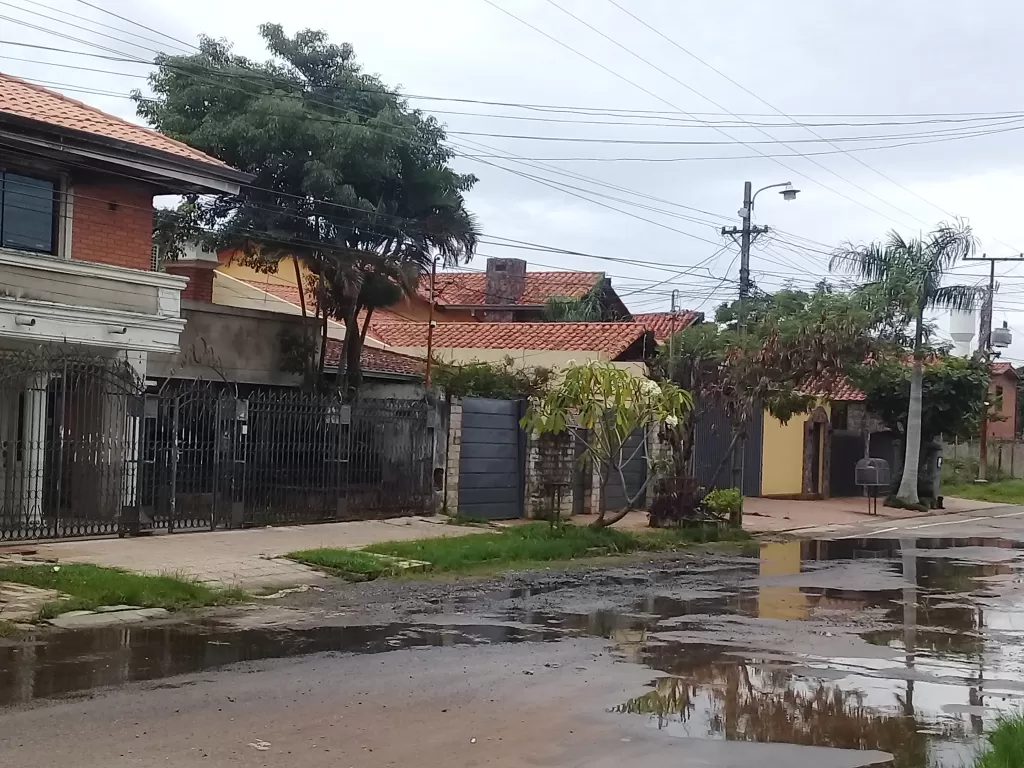 OFERTA INVERSIONISTAS duplex. Vendo terreno inmejorable zona c casa demoler. Zona Galeria — foto 2