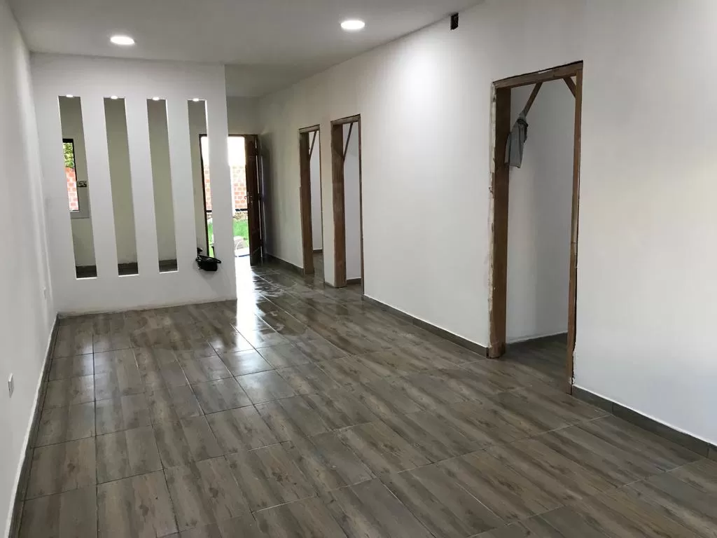EN VENTA HERMOSA CASA A ESTRENAR! — foto 2