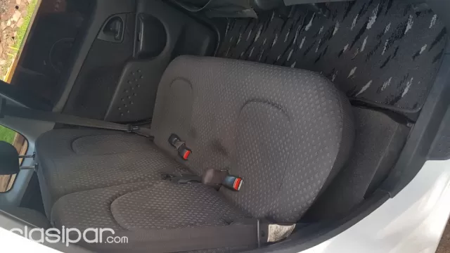 Toyota Funcargo 2003 — foto 4