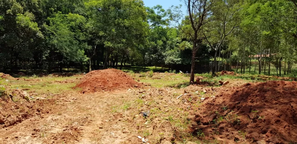 TERRENO GRANDE 3.420 m² SALIDA 2 CALLES EN SAN LORENZO — foto 2