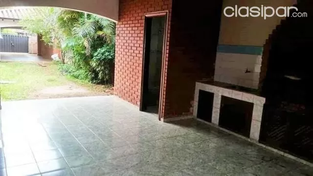 VENDO HERMOSA CASA PROXIMO A LA CONFEDERACION SUDAMERICANA DE FUTBOL. — foto 3