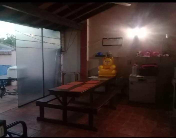 Venta de casa en Luque — foto 3