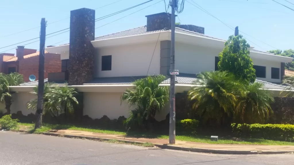 Casa amoblaba a cuadras del shoping Mariscal Lopez — foto 2