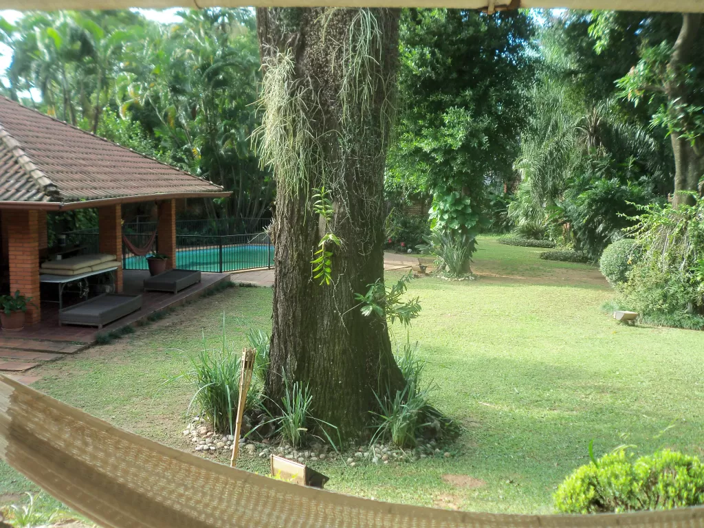 MANSIÓN EN OFERTA 5 DORMITORIOS 1500 M2 DE TERRENO Bº MCAL ESTIGARRIBIA — foto 2