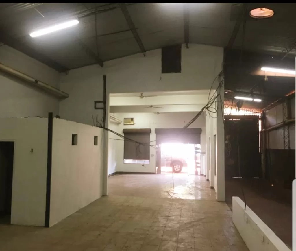 Vendo excelente local comercial en Ciudad del Este — foto 3