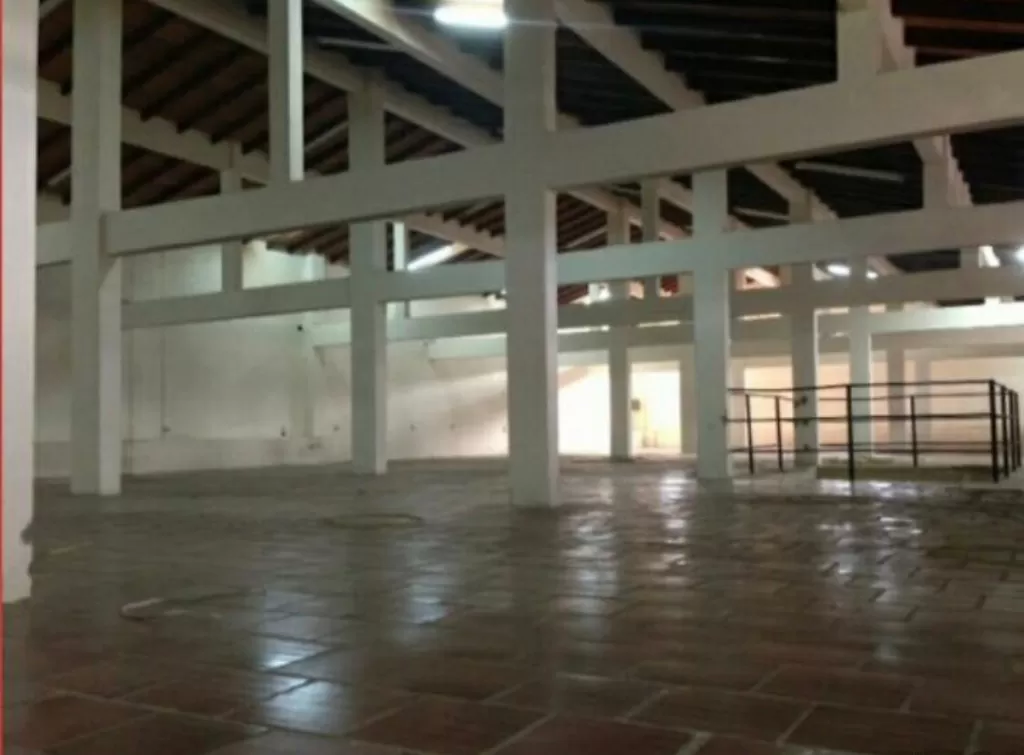 VENDO!! DEPOSITO DE 1.000 M2 EN ESQUINA BARRIO SAN VICENTE ASUNCION — foto 3