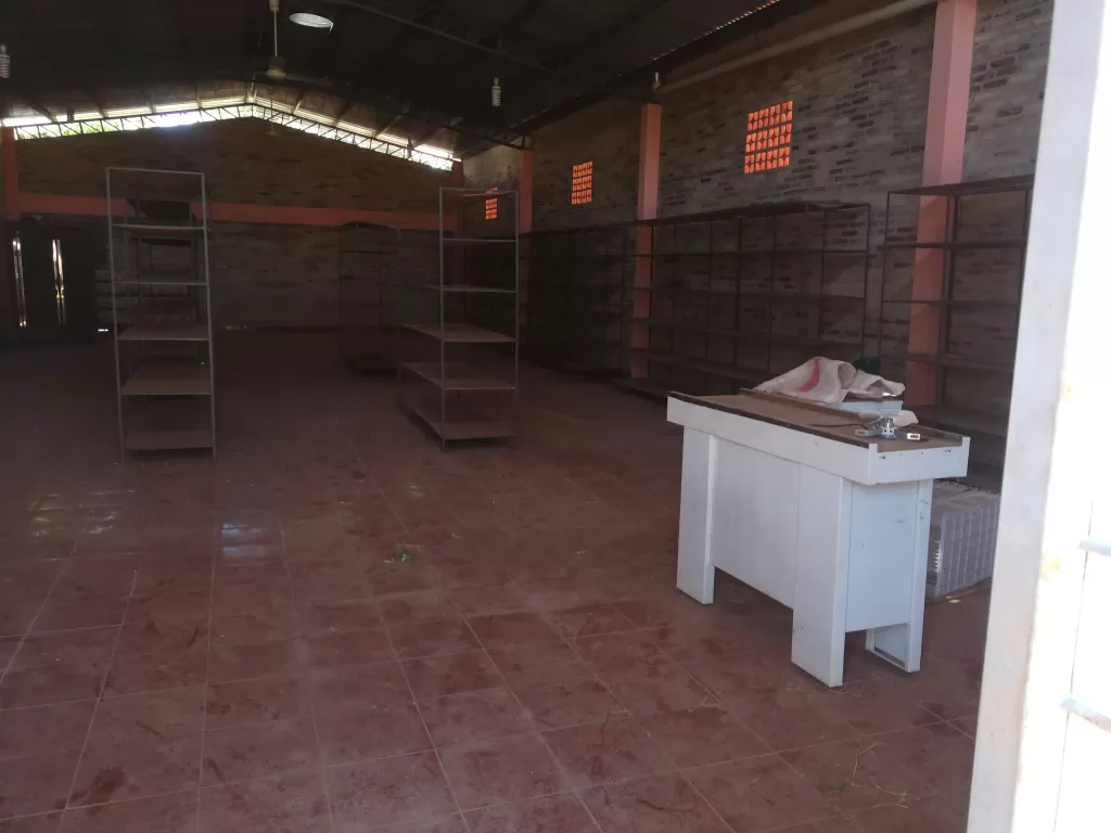 Vendo Terreno con tinglado — foto 2
