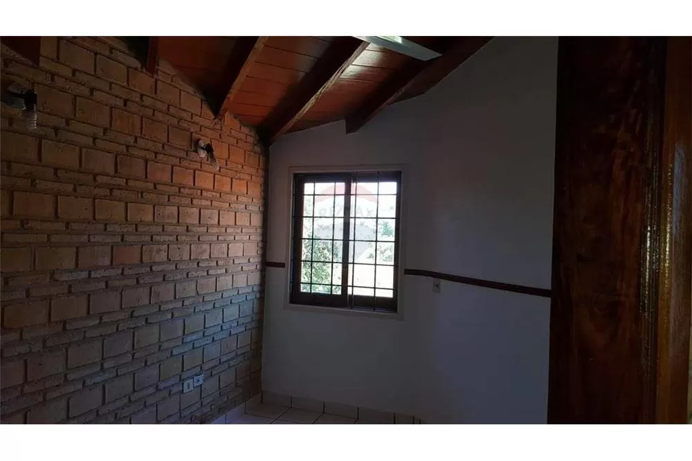 Alquilo Duplex en Sajonia — foto 3