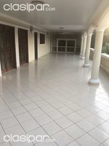 vendo hermosa Residencia en Encarnacion — foto 2