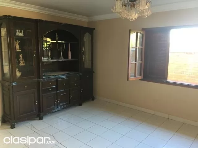 vendo hermosa Residencia en Encarnacion — foto 3