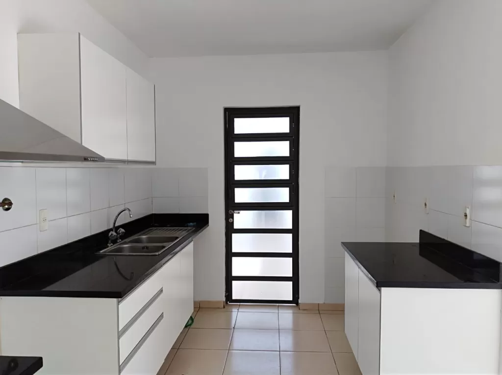 VENDO CASA EN CONDOMINIO ALTERRA LUQUE RAKYURA — foto 3