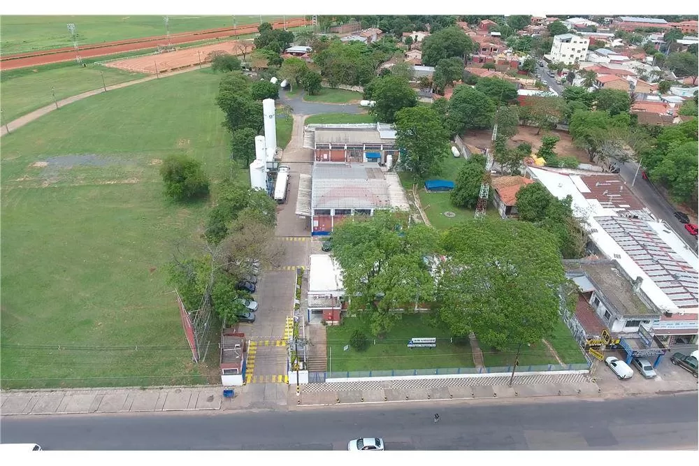 PROPIEDAD COMERCIAL ÚNICA EN ASUNCIÓN 5,500,000 USD — foto 2