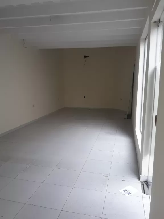 local comercial — foto 2