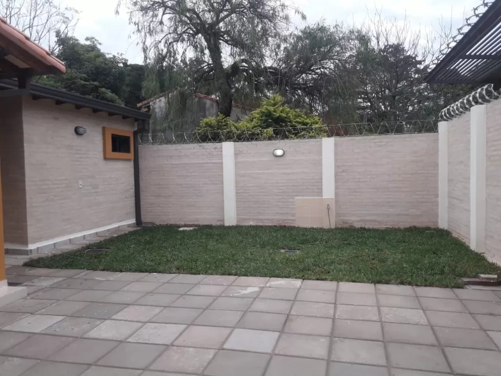 VENDO DUPLEX A ESTRENAR EN LAMBARE, ZONA COLEGIO SEK — foto 3