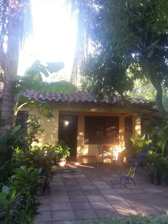 VENDO CASA EN LUQUE CAMINO A LIMPIO COD 2135 — foto 3