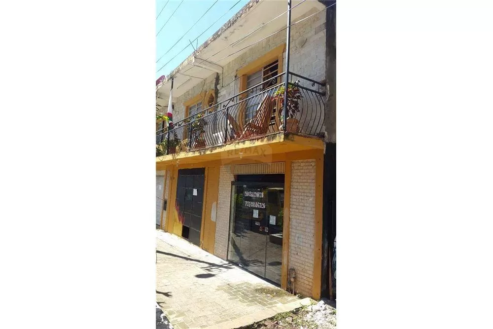 VENDO CASA EN AREGUA, UBICADA EN EL CENTRO — foto 2