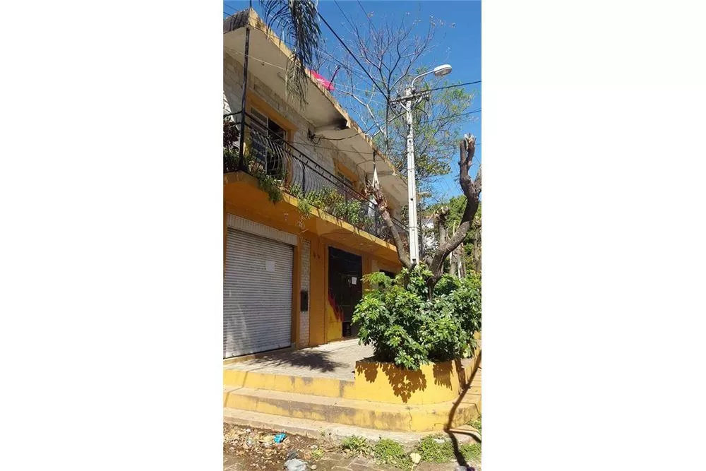 VENDO CASA EN AREGUA, UBICADA EN EL CENTRO — foto 3