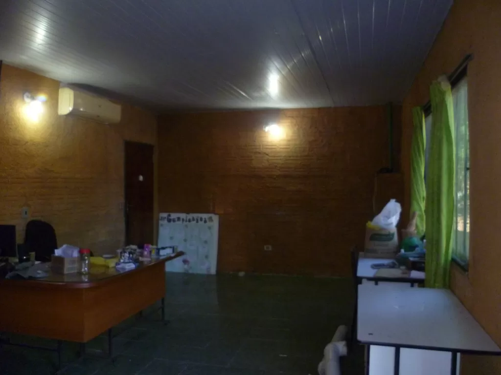 DEPOSITO CON OFICINA, BAÑO, AIRE ACONDICIONADO (360 MT2) — foto 2