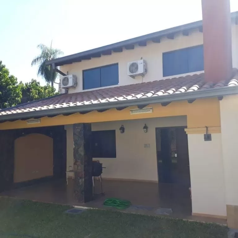 Hermosa casa a estrenar barrio Kennedy Lambaré — foto 3
