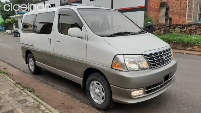 Toyota Gran Via 1999 — foto 3