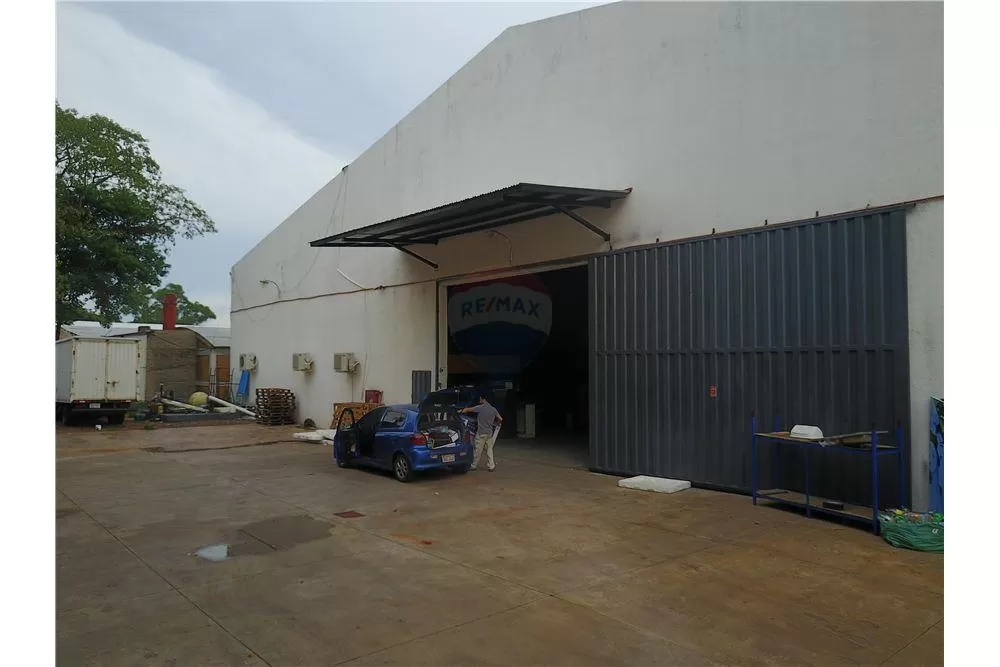 Tinglado de 1,900 m2 + patio 900 m2 en complejo. 8,600 USD [Mensual] — foto 2