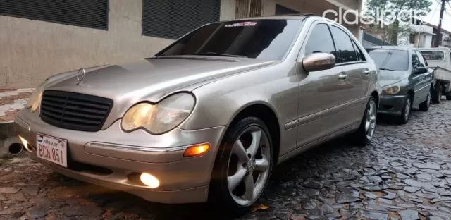 Mercedes-Benz C 240 2003 - foto 2