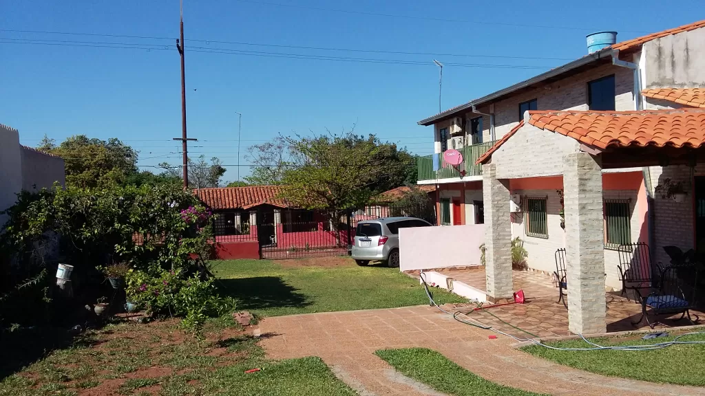ALQUILO COMODOS DEPARTAMENTOS, AMPLIO PATIO, SAN ANTONIO ZONA LAS GARZAS — foto 3