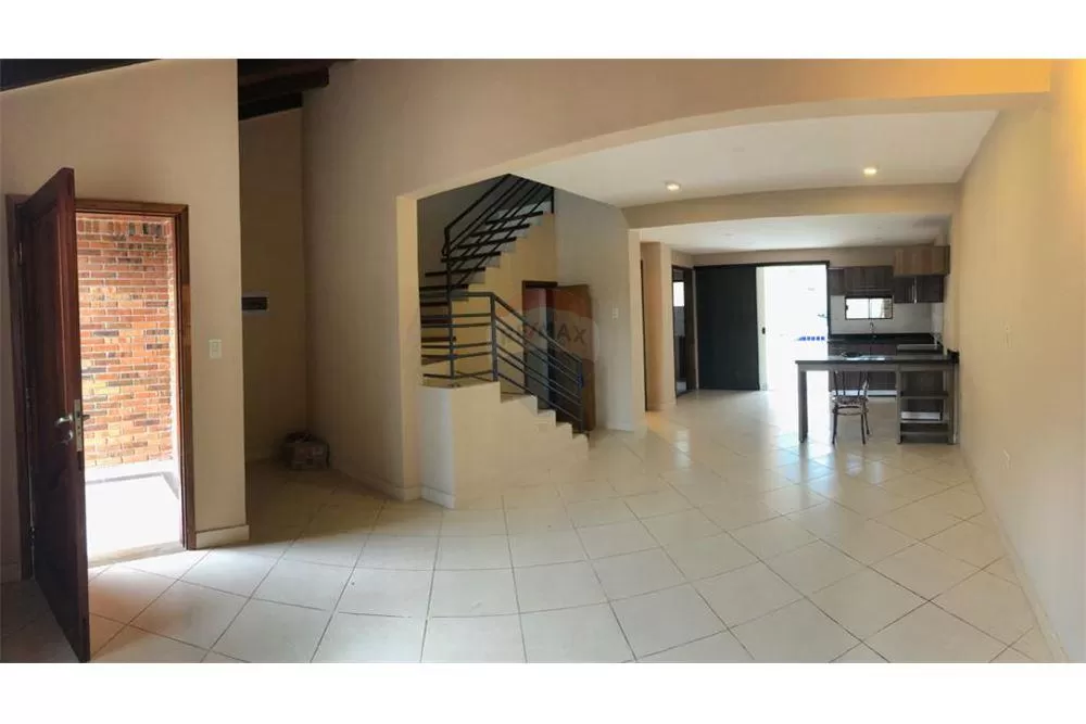 VENDO DÚPLEX CON PISCINA EN FERNANDO ZONA SUR — foto 2